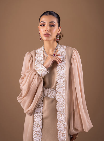 Zainab Chottani | The Kaftan Edit | Champagne Flow, image 5