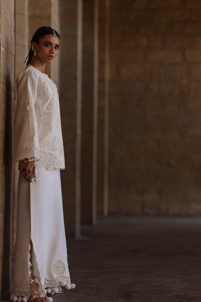 Wardha Saleem | Aari Collection 26 | Roha