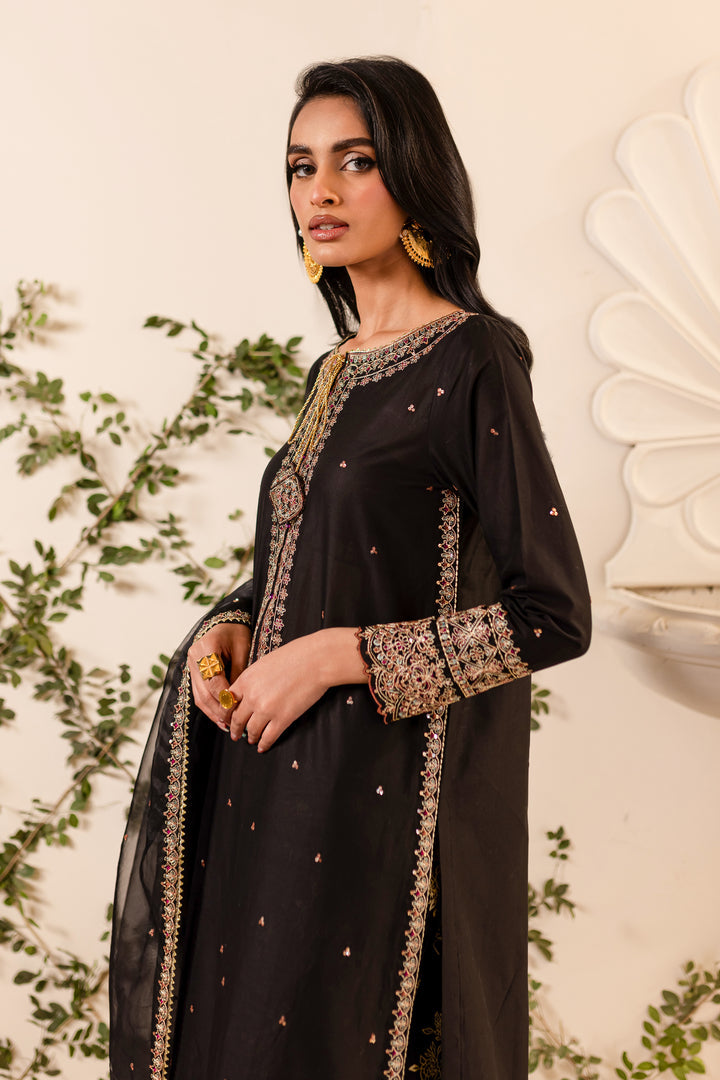 Batik | Zaynur Luxe Pret Edit | Aria -  Batik Ladies Clothes - Original Designer Dress - House of Maryam