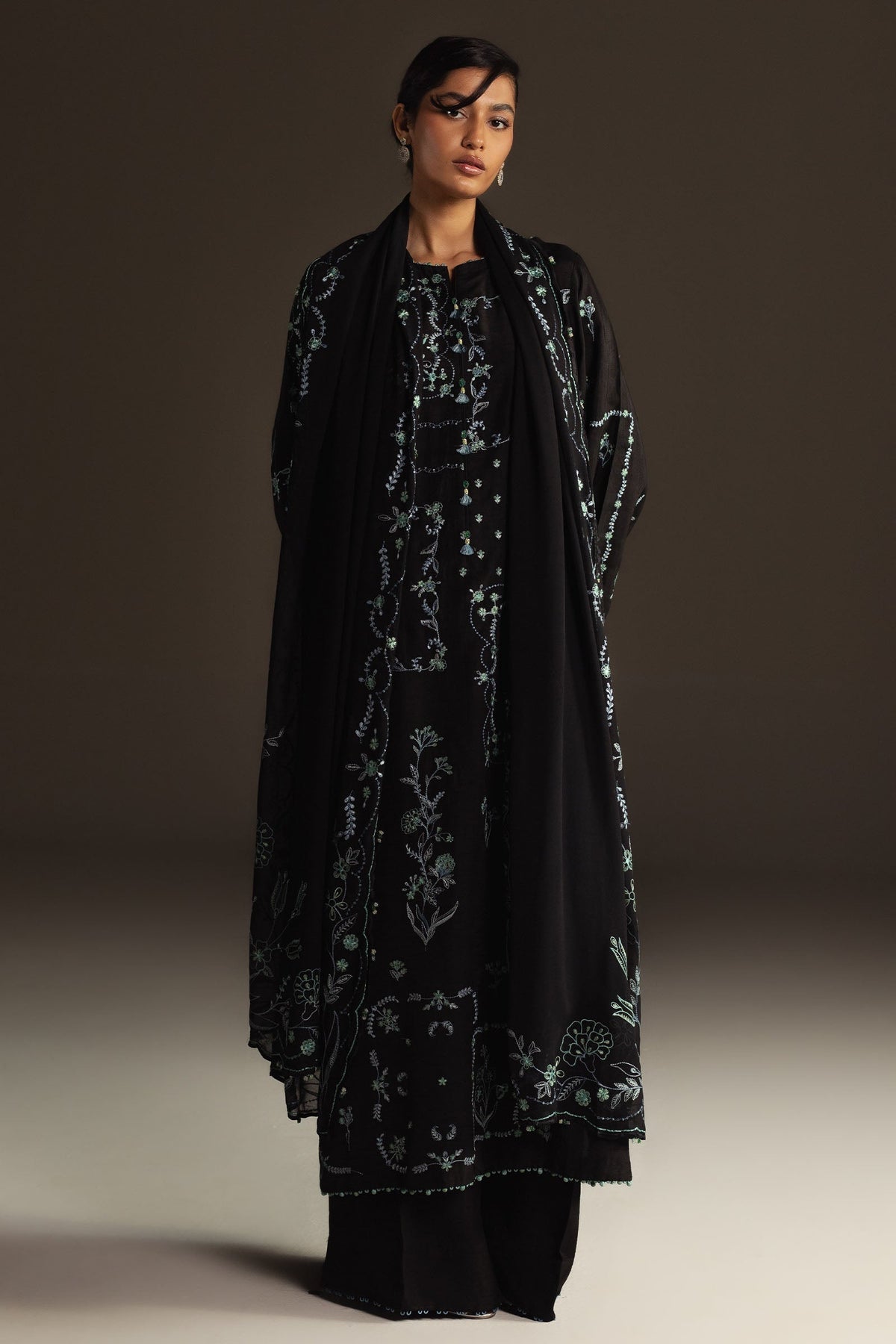Zara Shahjahan | Festive 25 | Hoorain