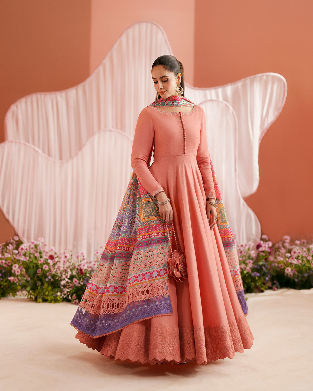 Faiza Saqlain | Roim Pret | Muzn, image 5