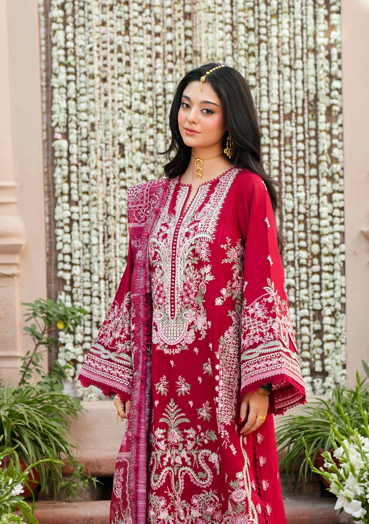 Kahf Premium | Ek Fasana Luxury Lawn 26 | KLB-1B MAHRANI, image 4