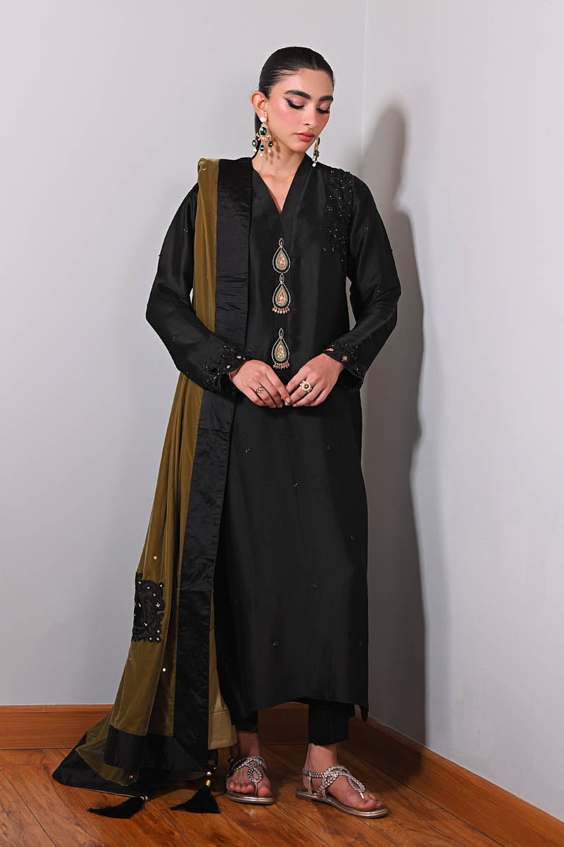 Hue Pret | Farasha Luxury Winter | Nisha -  Hue Pret Ladies Clothes - Original Designer Dress - House of Maryam