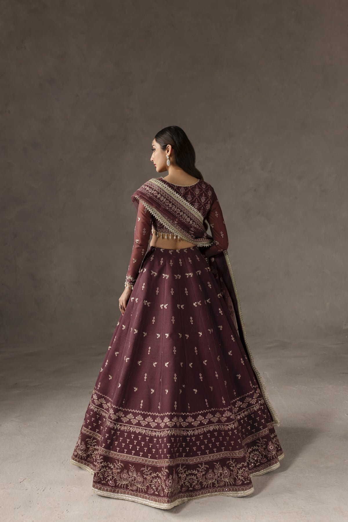 Imran Ramzan | Elysee Wedding Formals | Iris di Viola, image 2