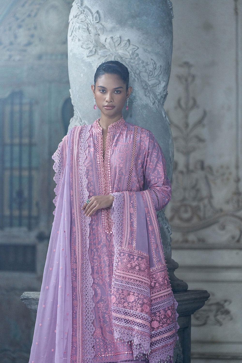 Sobia Nazir | Luxury Lawn Eid 26 | 2A, image 4