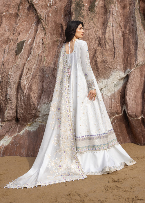 Sadaf Fawad Khan | Lawn 26 | Noor, image 2