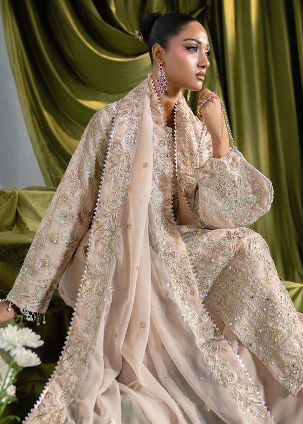 Haseens | Naira Formals | Gul Bano, image 4