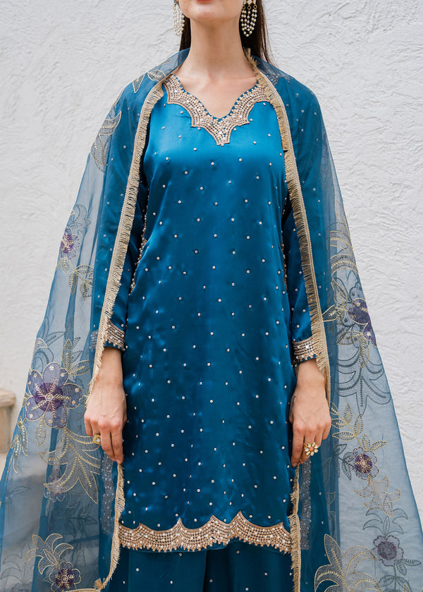 Haseens | Ayra Formals | Abeera, image 4