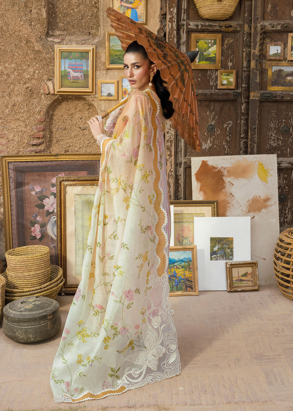 Saira Shakira | Bloom Lawn | LANA 1B-2