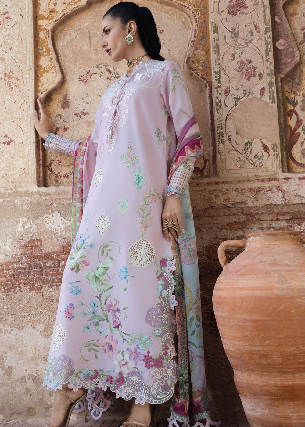 Saira Shakira | Bloom Lawn | MAELLE 1B, image 6