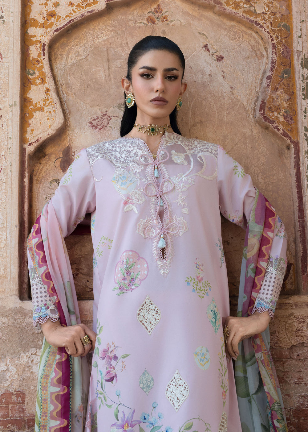 Saira Shakira | Bloom Lawn | MAELLE 1B-7