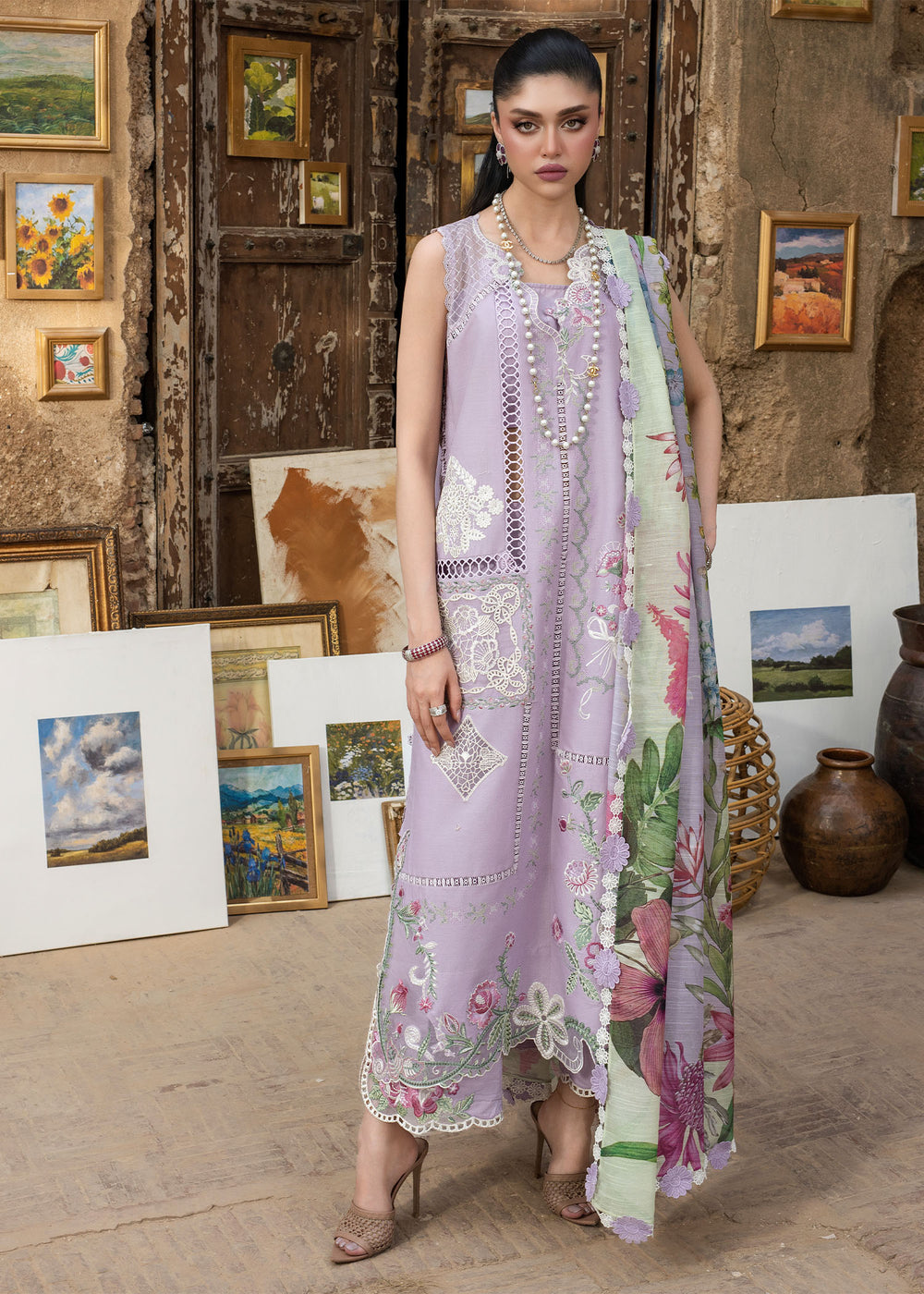 Saira Shakira | Bloom Lawn | IRIS 1B-3