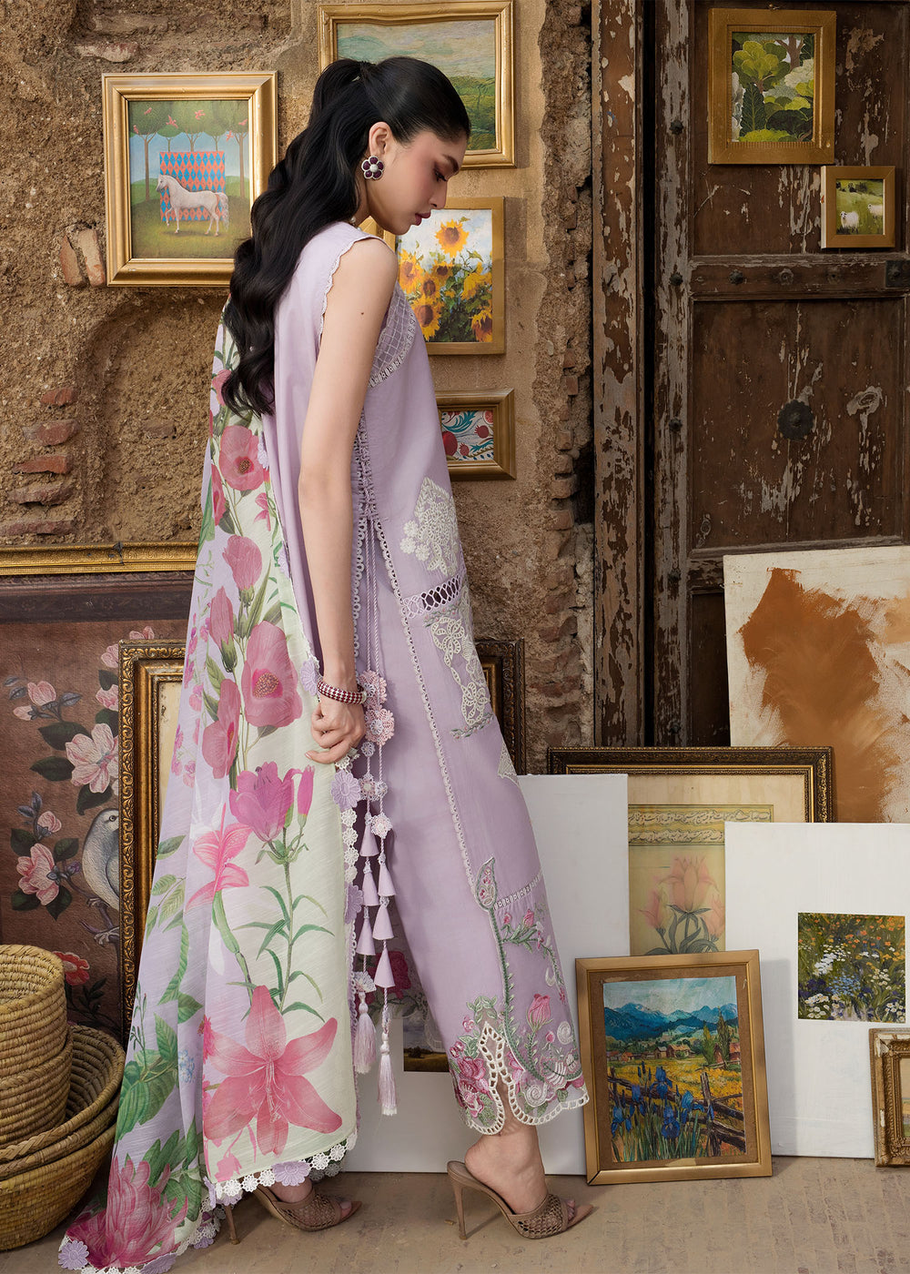 Saira Shakira | Bloom Lawn | IRIS 1B, image 2
