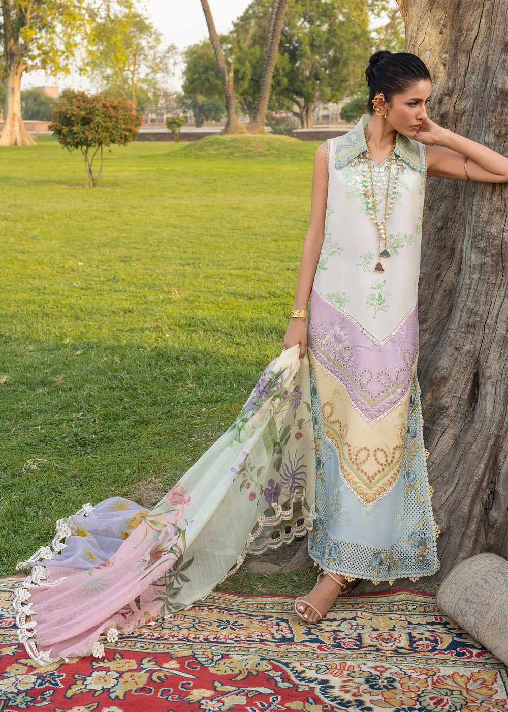 Saira Shakira | Bloom Lawn | AVA 1A, image 2