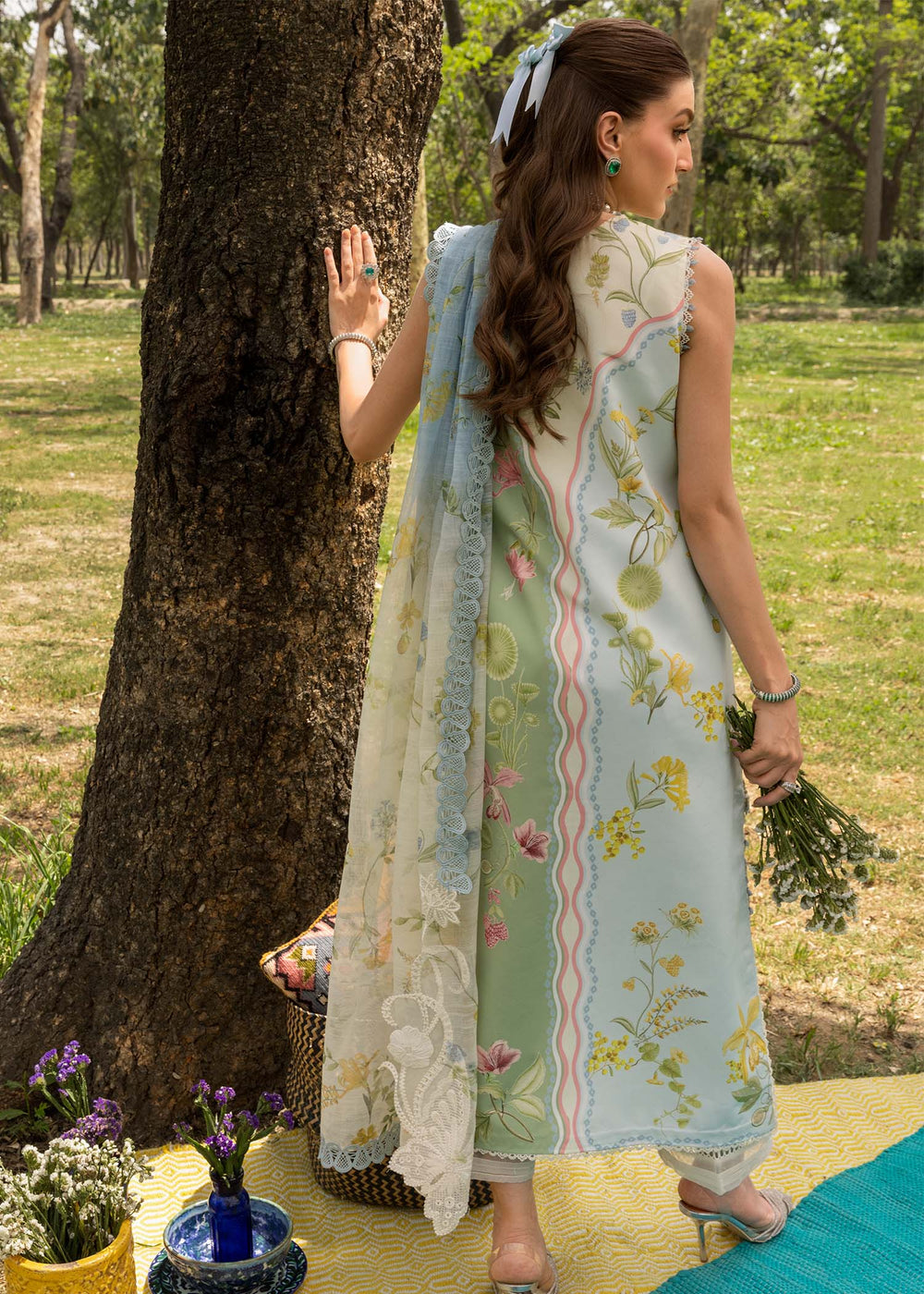Saira Shakira | Bloom Lawn | LANA 1A-2
