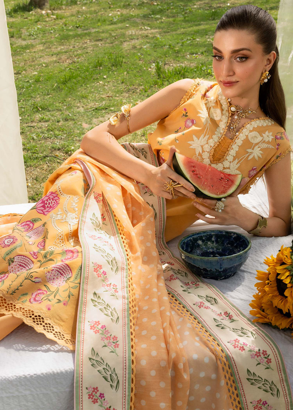 Saira Shakira | Bloom Lawn | LILY 1B, image 4