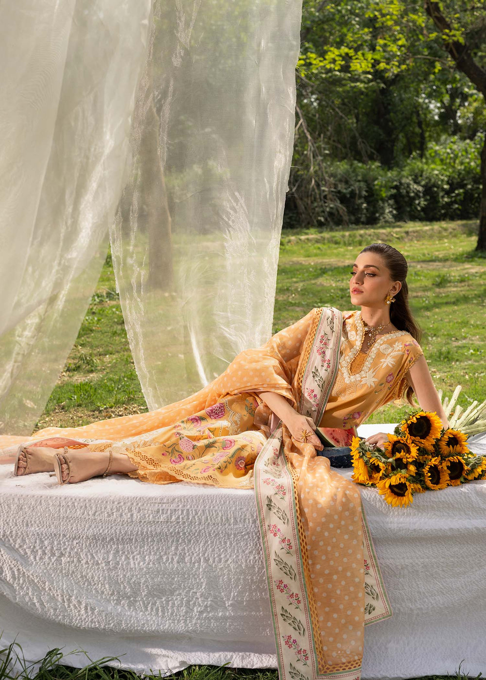 Saira Shakira | Bloom Lawn | LILY 1B, image 6