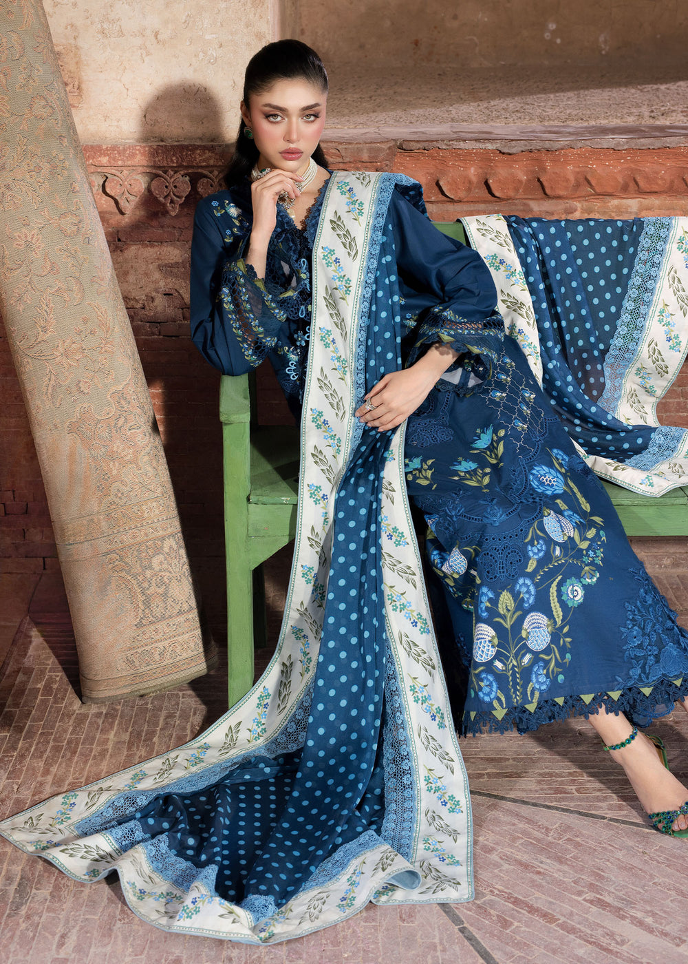 Saira Shakira | Bloom Lawn | LILY 1A, image 6