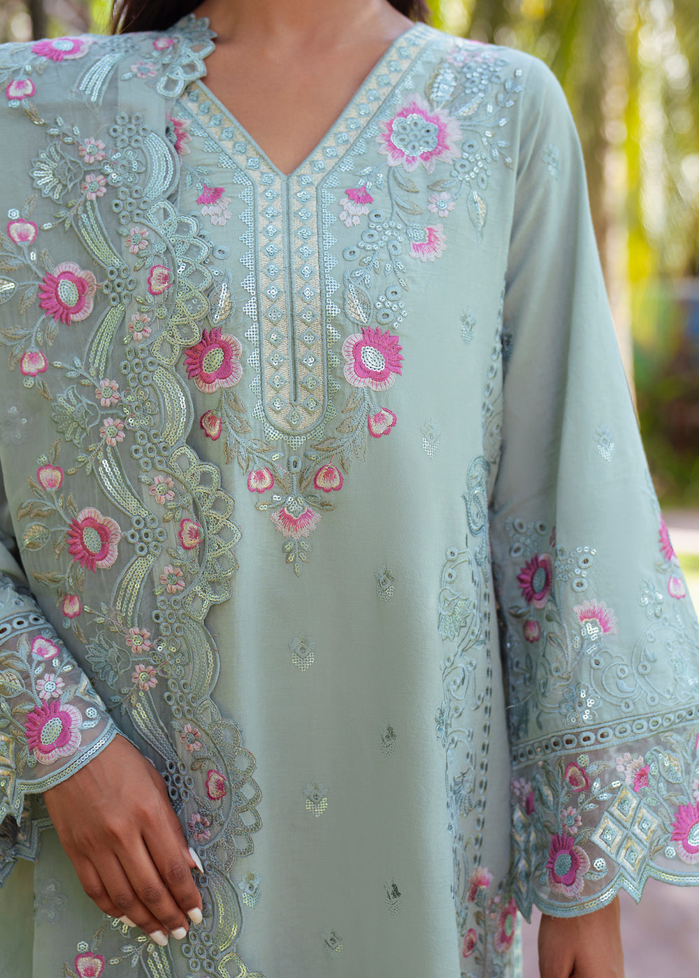 Haseens | Raha Pret | Almas-4