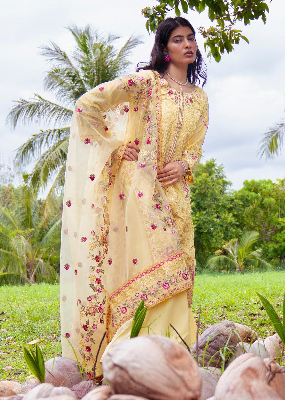 Haseens | Raha Pret | Inshara, image 4