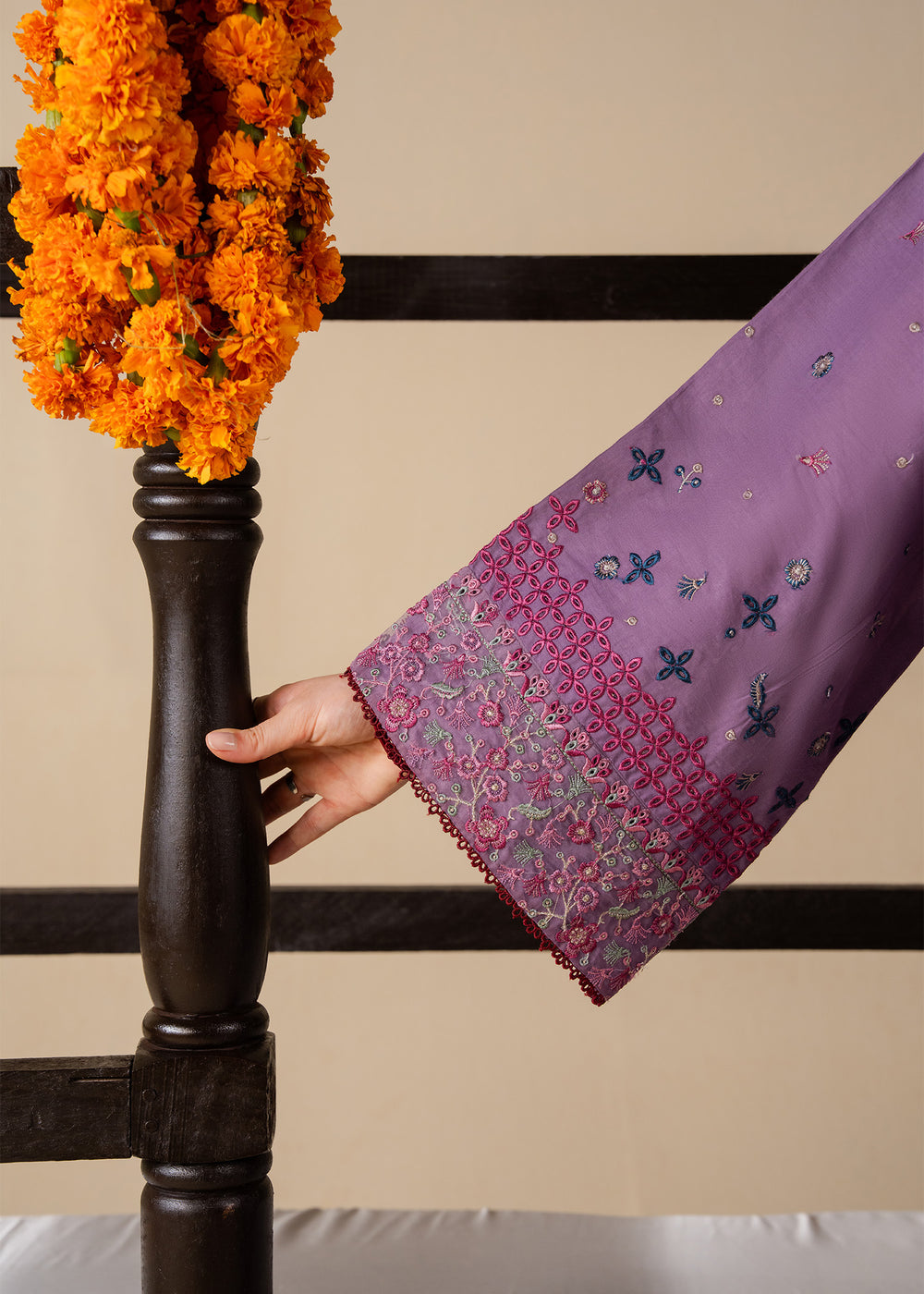 Haseens | Zahia Formal | Seham, image 6