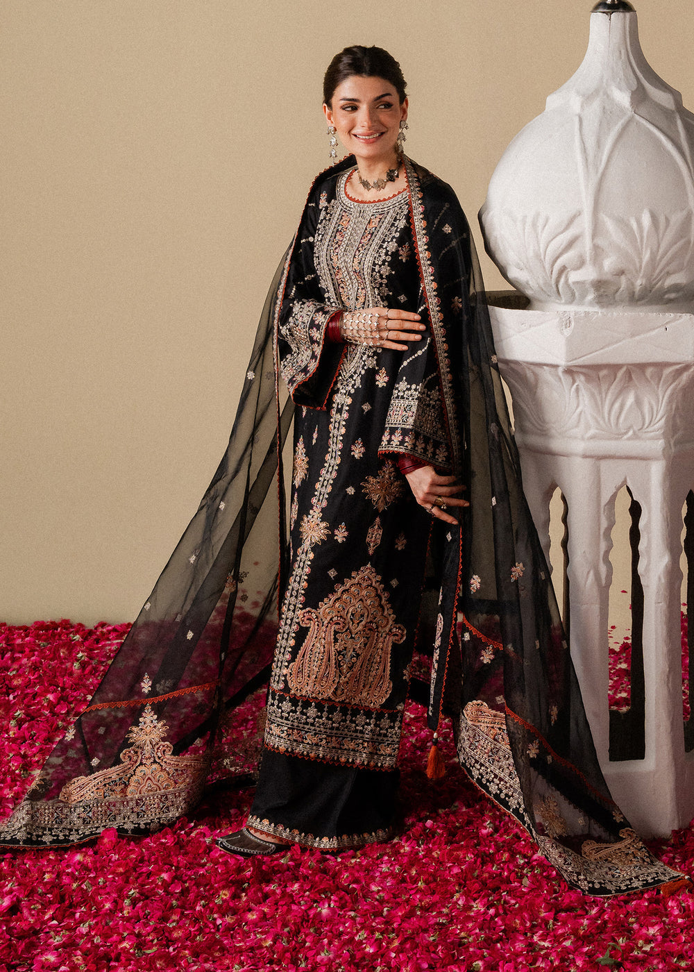 Haseens | Zahia Formal | Nagma, image 6