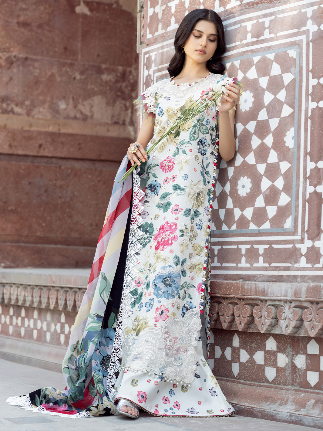 Bin Ilyas | Naqsh Naaz Luxury Lawn 25 | 2081 - A -  Bin Ilyas Ladies Clothes - Original Designer Dress - House of Maryam