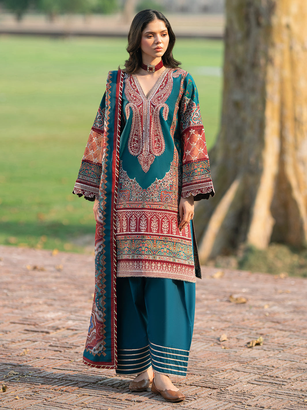 Bin Ilyas | Naqsh Naaz Luxury Lawn 25 | 2083 - B -  Bin Ilyas Ladies Clothes - Original Designer Dress - House of Maryam
