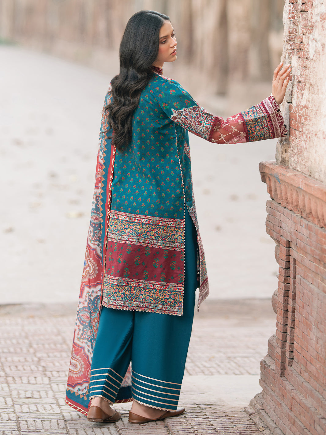 Bin Ilyas | Naqsh Naaz Luxury Lawn 25 | 2083 - B -  Bin Ilyas Ladies Clothes - Original Designer Dress - House of Maryam