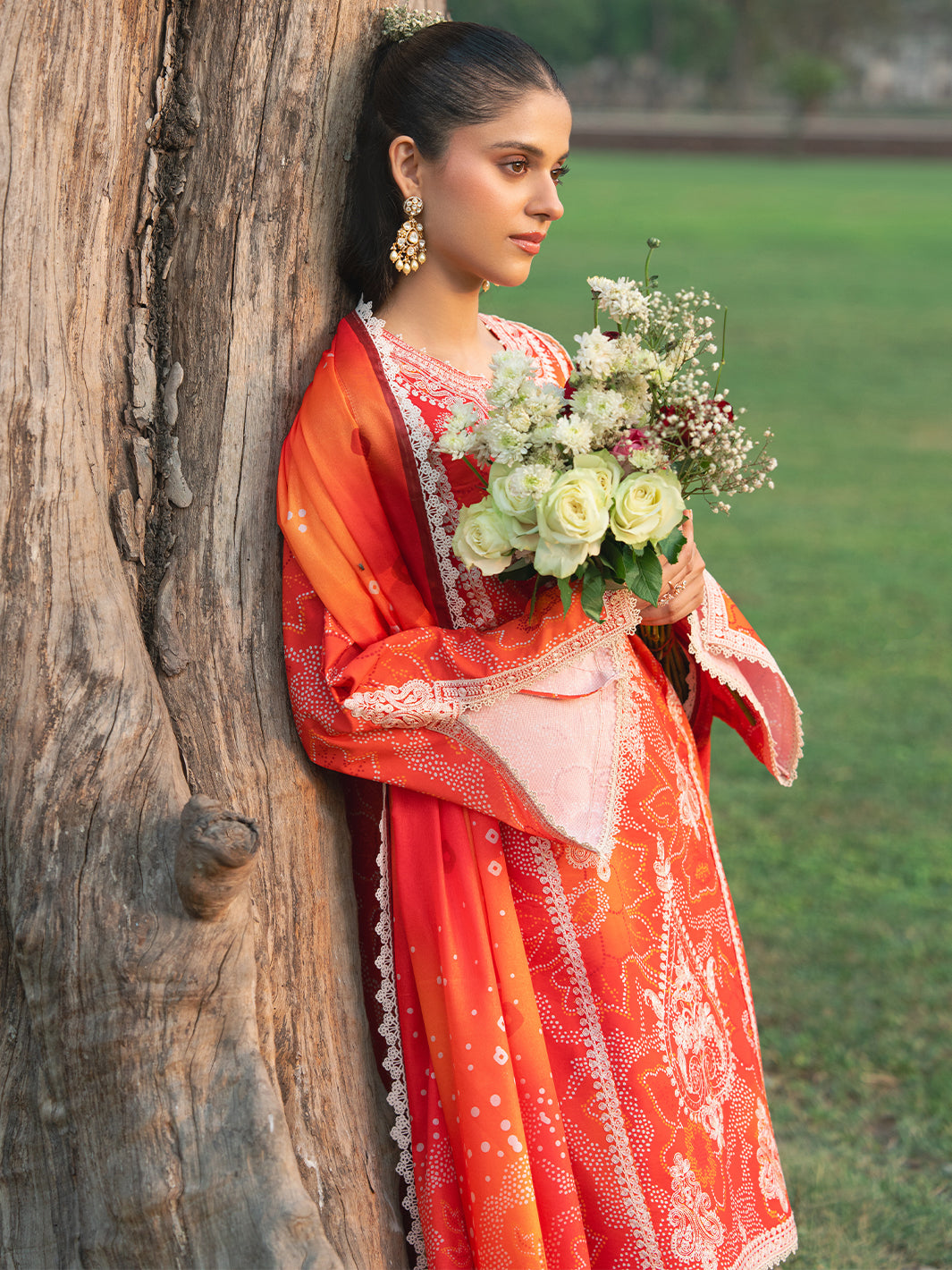 Bin Ilyas | Naqsh Naaz Luxury Lawn 25 | 2084 - A -  Bin Ilyas Ladies Clothes - Original Designer Dress - House of Maryam