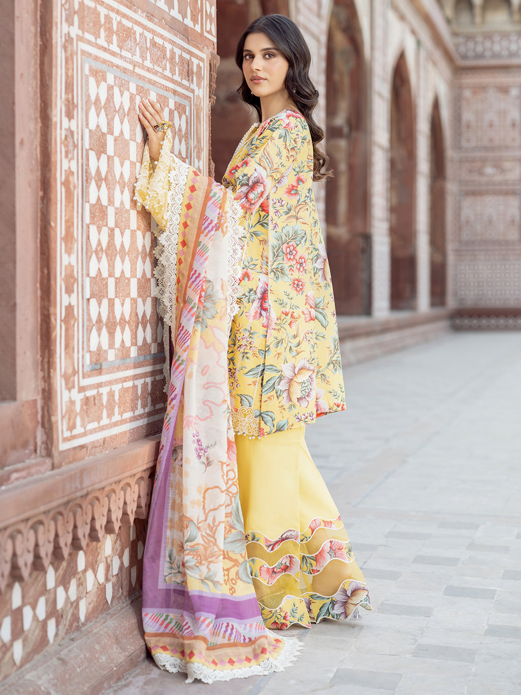 Bin Ilyas | Naqsh Naaz Luxury Lawn 25 | 2085 - A -  Bin Ilyas Ladies Clothes - Original Designer Dress - House of Maryam