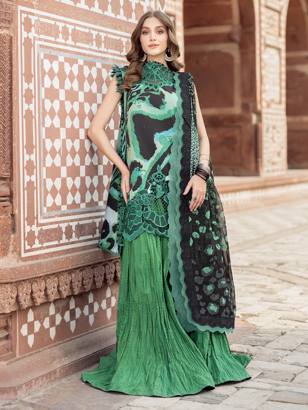 Bin Ilyas | Naqsh Naaz Luxury Lawn 25 | 2086 - A -  Bin Ilyas Ladies Clothes - Original Designer Dress - House of Maryam