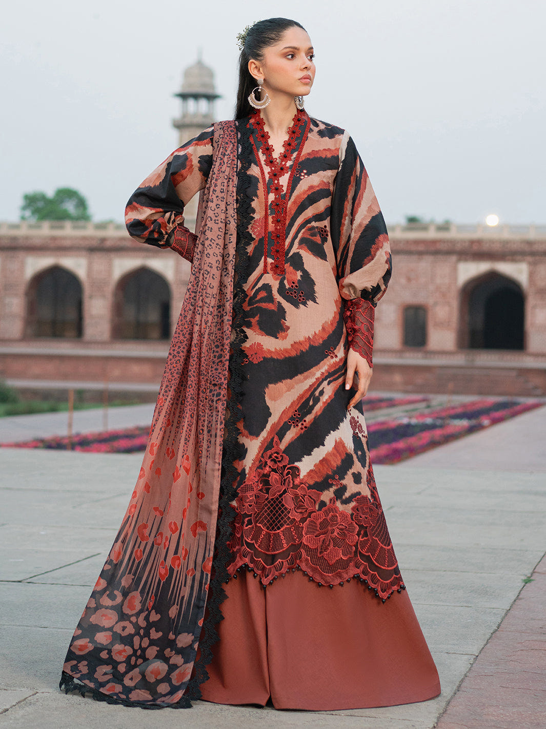 Bin Ilyas | Naqsh Naaz Luxury Lawn 25 | 2086 - C -  Bin Ilyas Ladies Clothes - Original Designer Dress - House of Maryam