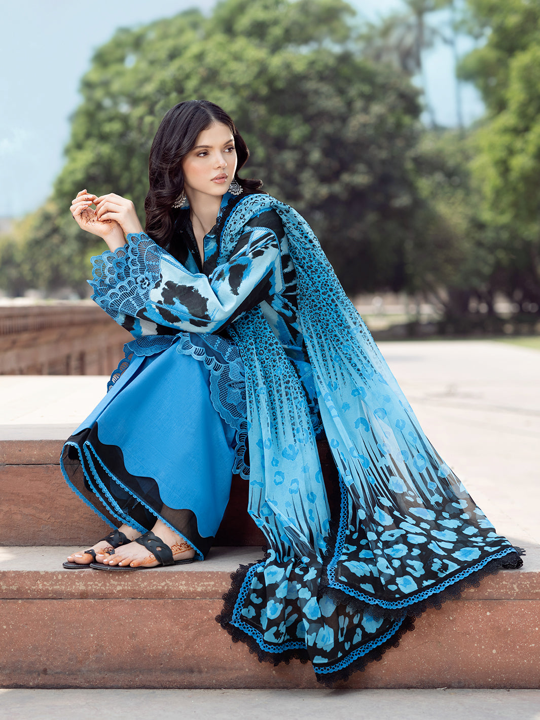 Bin Ilyas | Naqsh Naaz Luxury Lawn 25 | 2086 - D -  Bin Ilyas Ladies Clothes - Original Designer Dress - House of Maryam