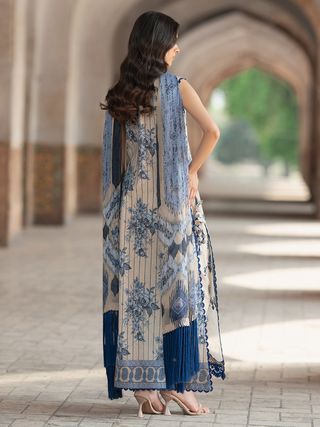 Bin Ilyas | Naqsh Naaz Luxury Lawn 25 | 2087 - A -  Bin Ilyas Ladies Clothes - Original Designer Dress - House of Maryam
