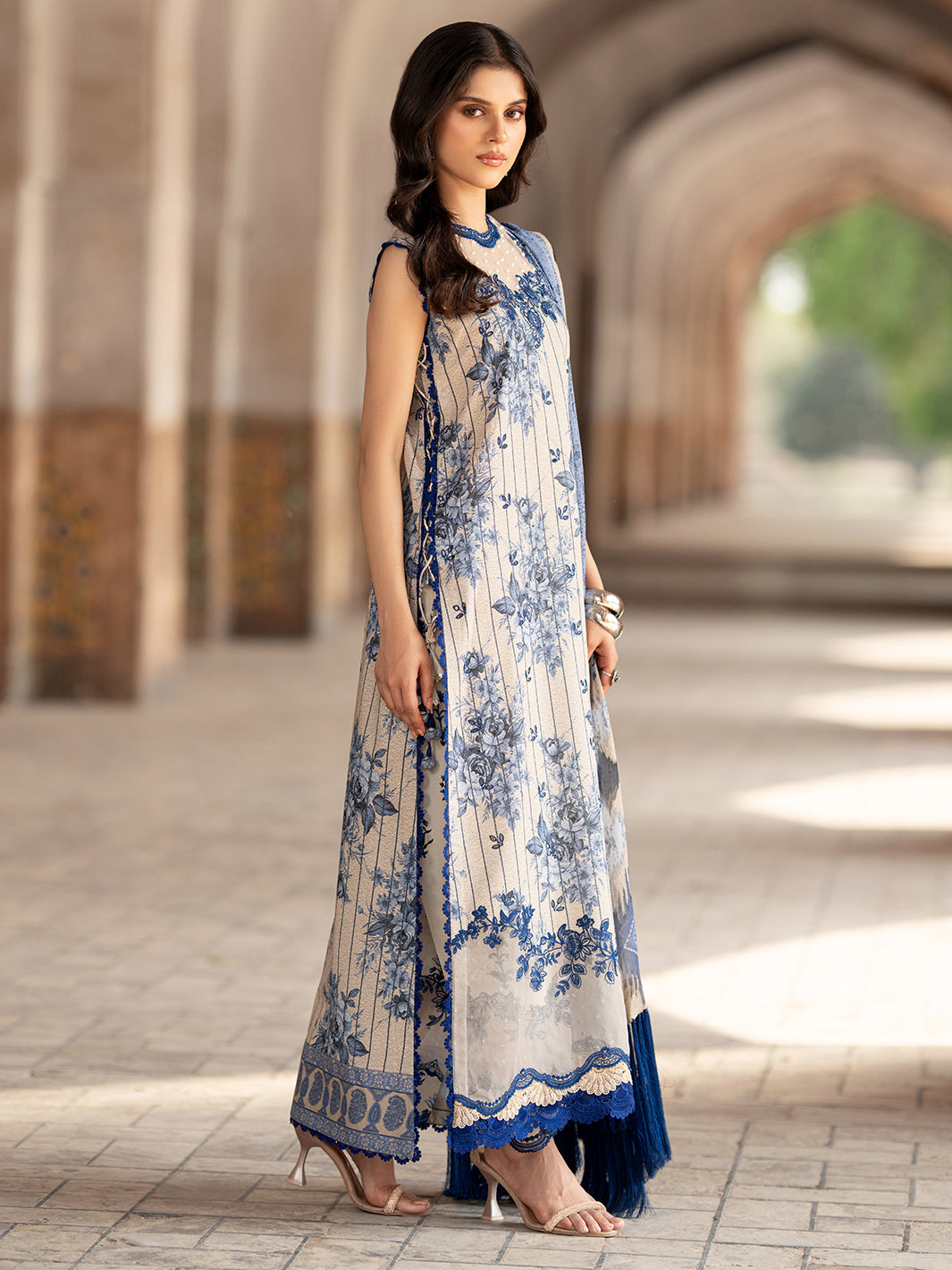 Bin Ilyas | Naqsh Naaz Luxury Lawn 25 | 2087 - A -  Bin Ilyas Ladies Clothes - Original Designer Dress - House of Maryam