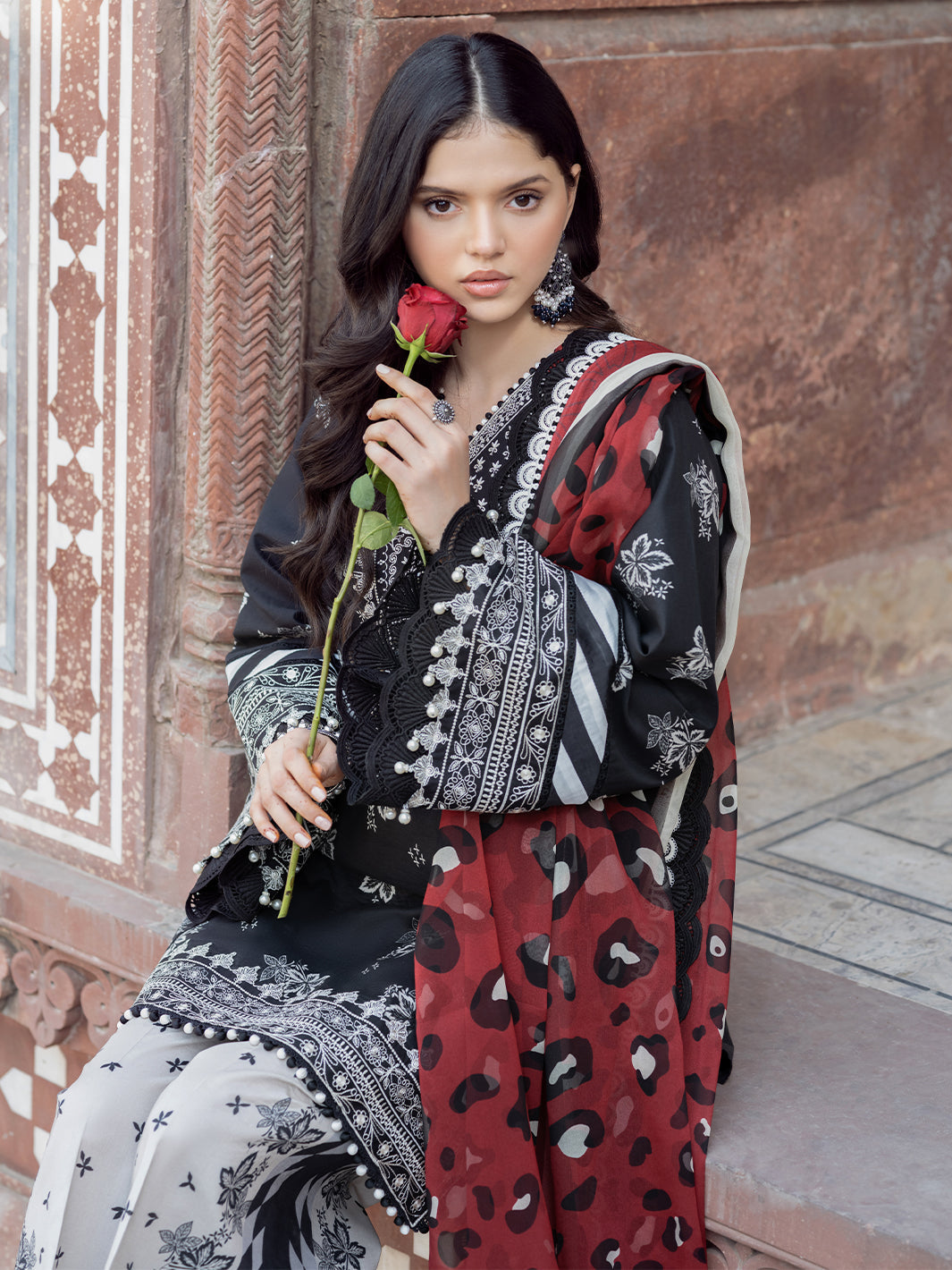 Bin Ilyas | Naqsh Naaz Luxury Lawn 25 | 2088 - A -  Bin Ilyas Ladies Clothes - Original Designer Dress - House of Maryam