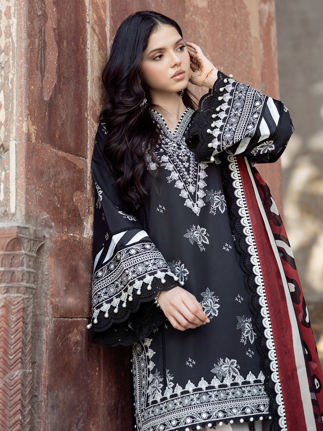 Bin Ilyas | Naqsh Naaz Luxury Lawn 25 | 2088 - A -  Bin Ilyas Ladies Clothes - Original Designer Dress - House of Maryam