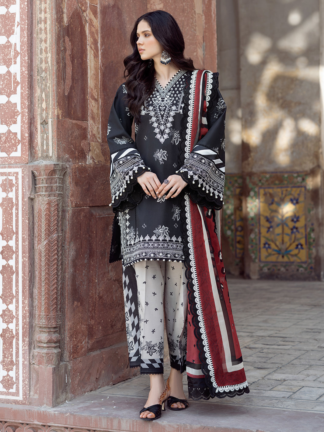 Bin Ilyas | Naqsh Naaz Luxury Lawn 25 | 2088 - A -  Bin Ilyas Ladies Clothes - Original Designer Dress - House of Maryam