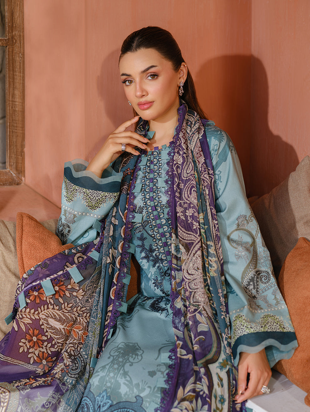 Jade | Cambric 25 | URBANE EMBROIDERED CAMBRIC 25 PG, image 3