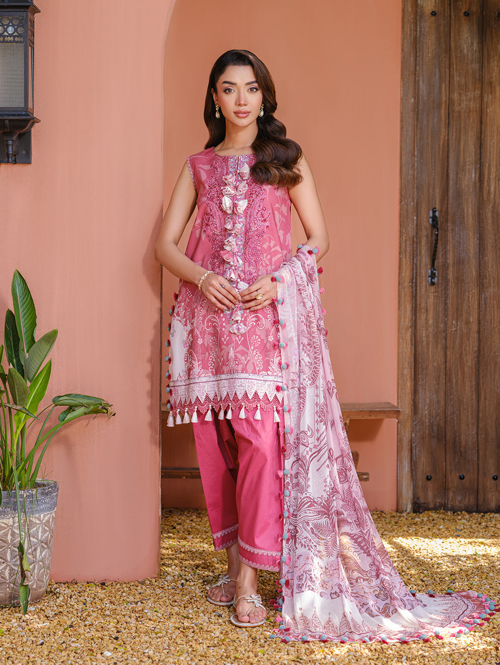Jade | Cambric 25 | URBANE EMBROIDERED CAMBRIC 25 MUL