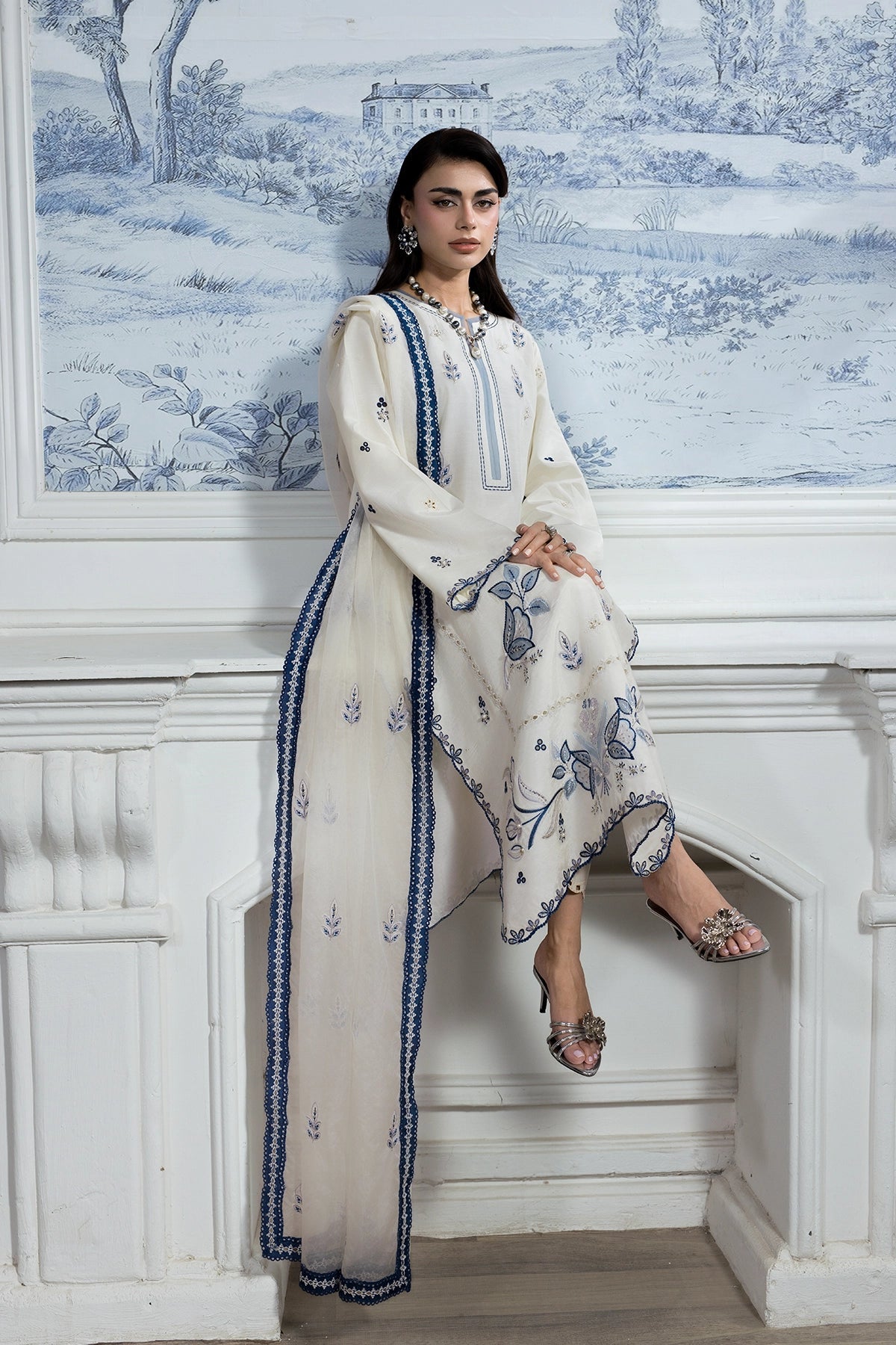Rangrasiya | Lumeire Silk | Luna, image 6