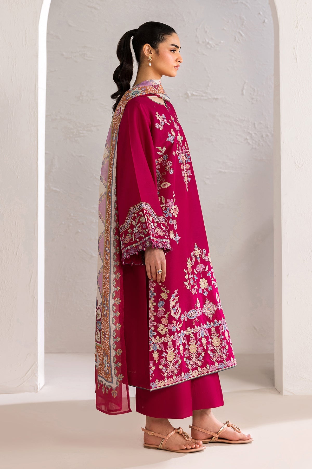 Baroque | Luxury Summer Pret | UF-4449, image 4