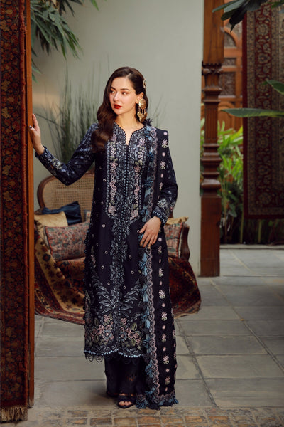 Maryam Hussain | Winter Shawl 25 | Roohi