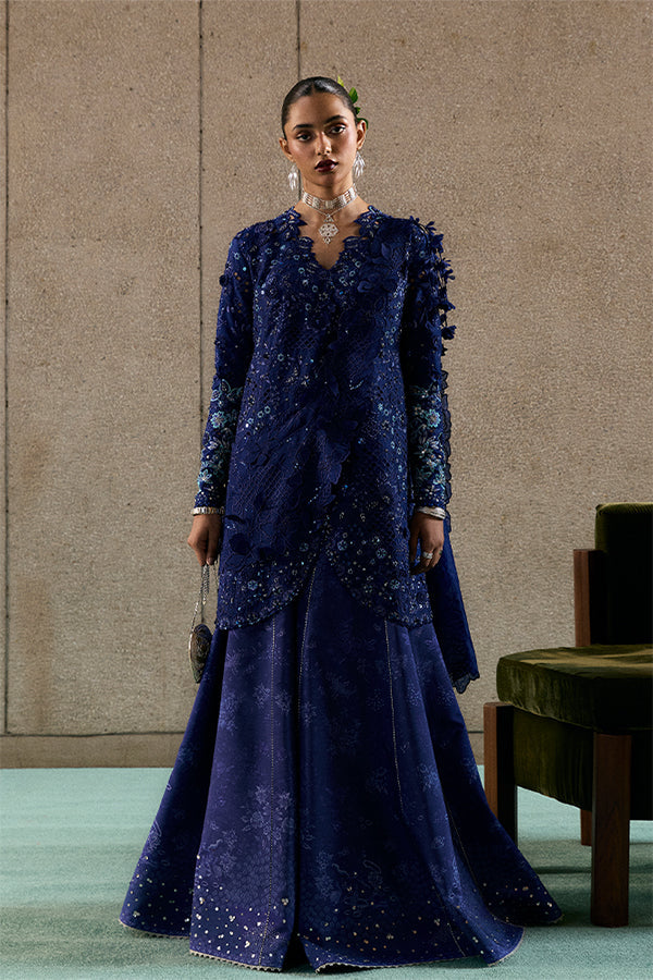 Suffuse | Freeshia RTW 25' | Freyssa