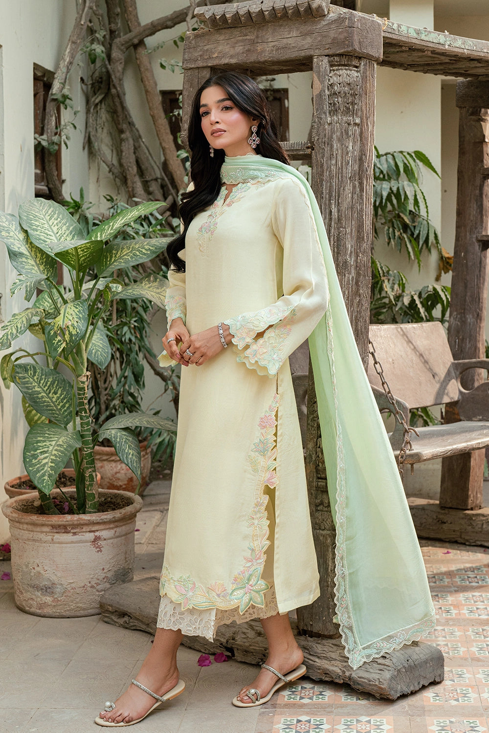 Azure | Vogue Formals | Daisy Dream, image 6