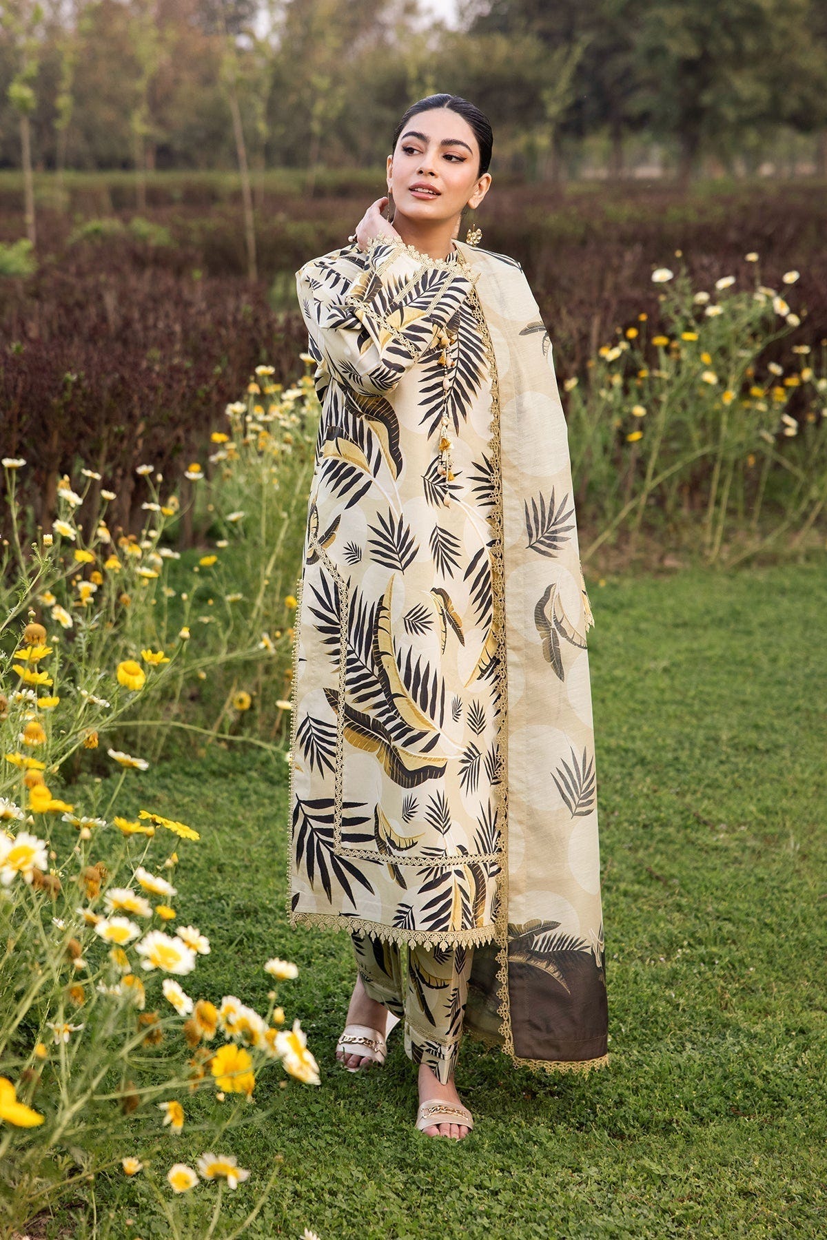 Alizeh | Sheen Lawn Prints 24 | DAFFODIL -  Alizeh Casuals - Original Designer Dress - House of Maryam