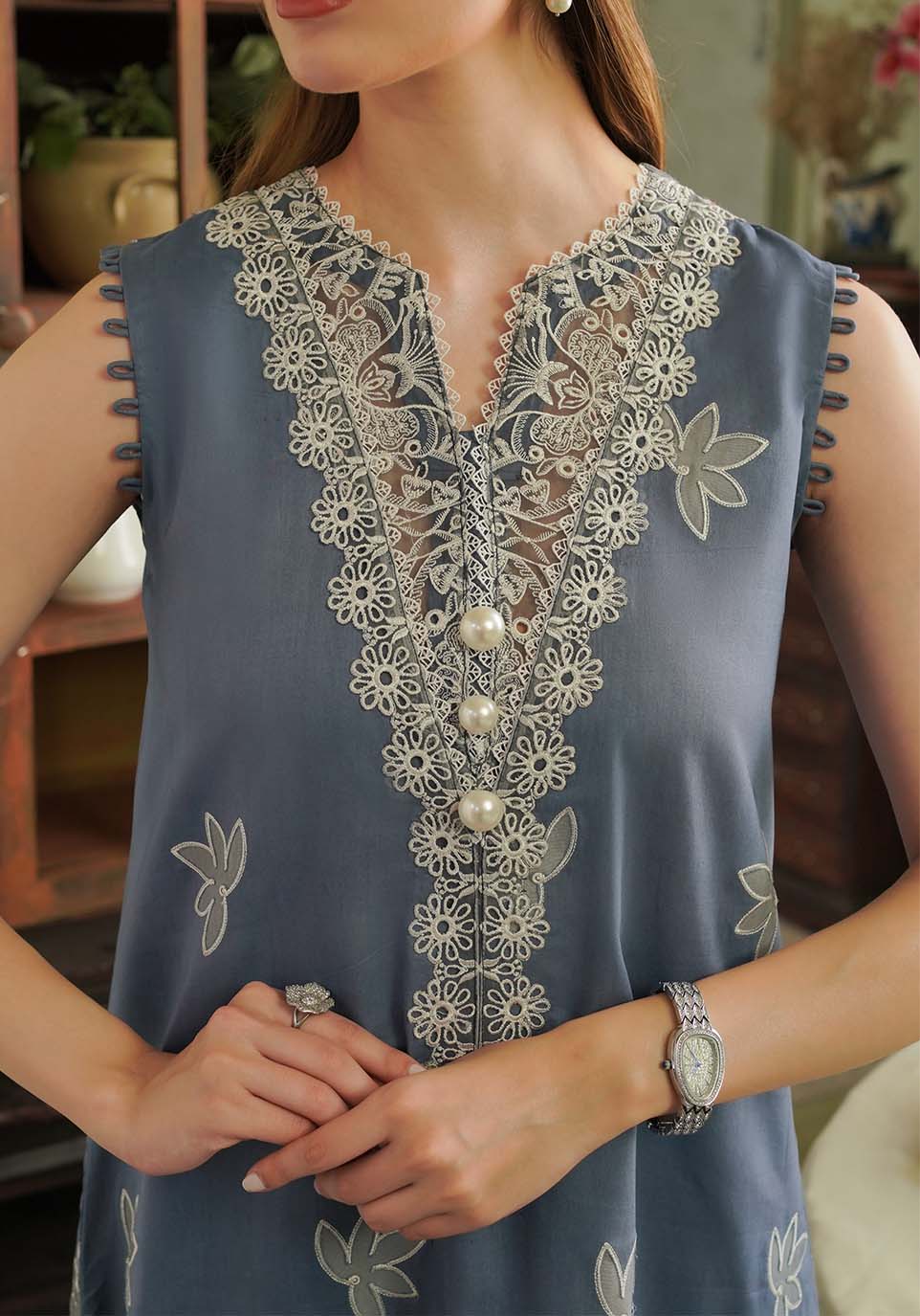 Zarqash | Tresor Luxury Lawn 24 | ZQT 004 THISTLE -  Zarqash Luxury - Original Designer Dress - House of Maryam
