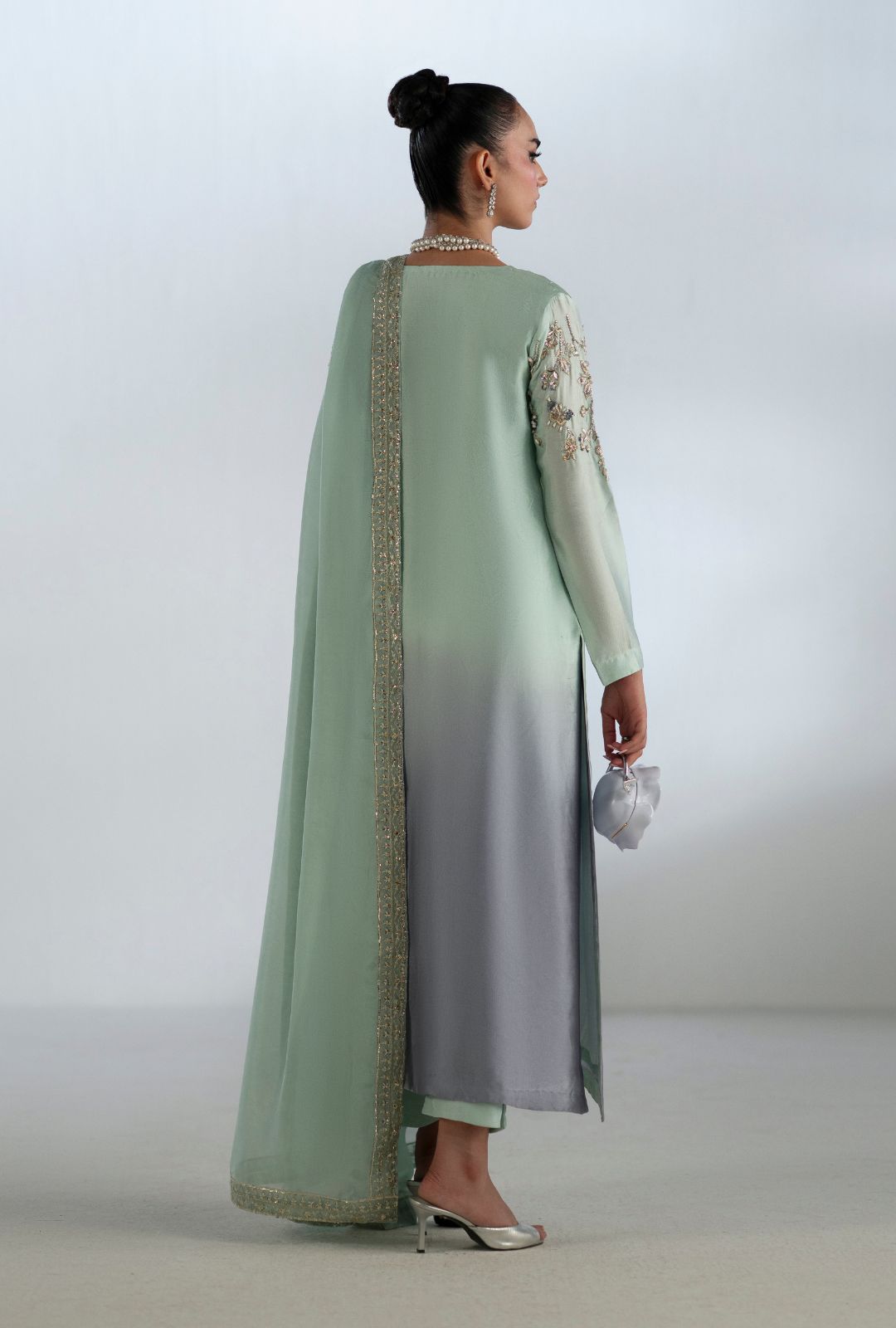 Inayat | Luminae Luxe Pret 25 | Crystal-3