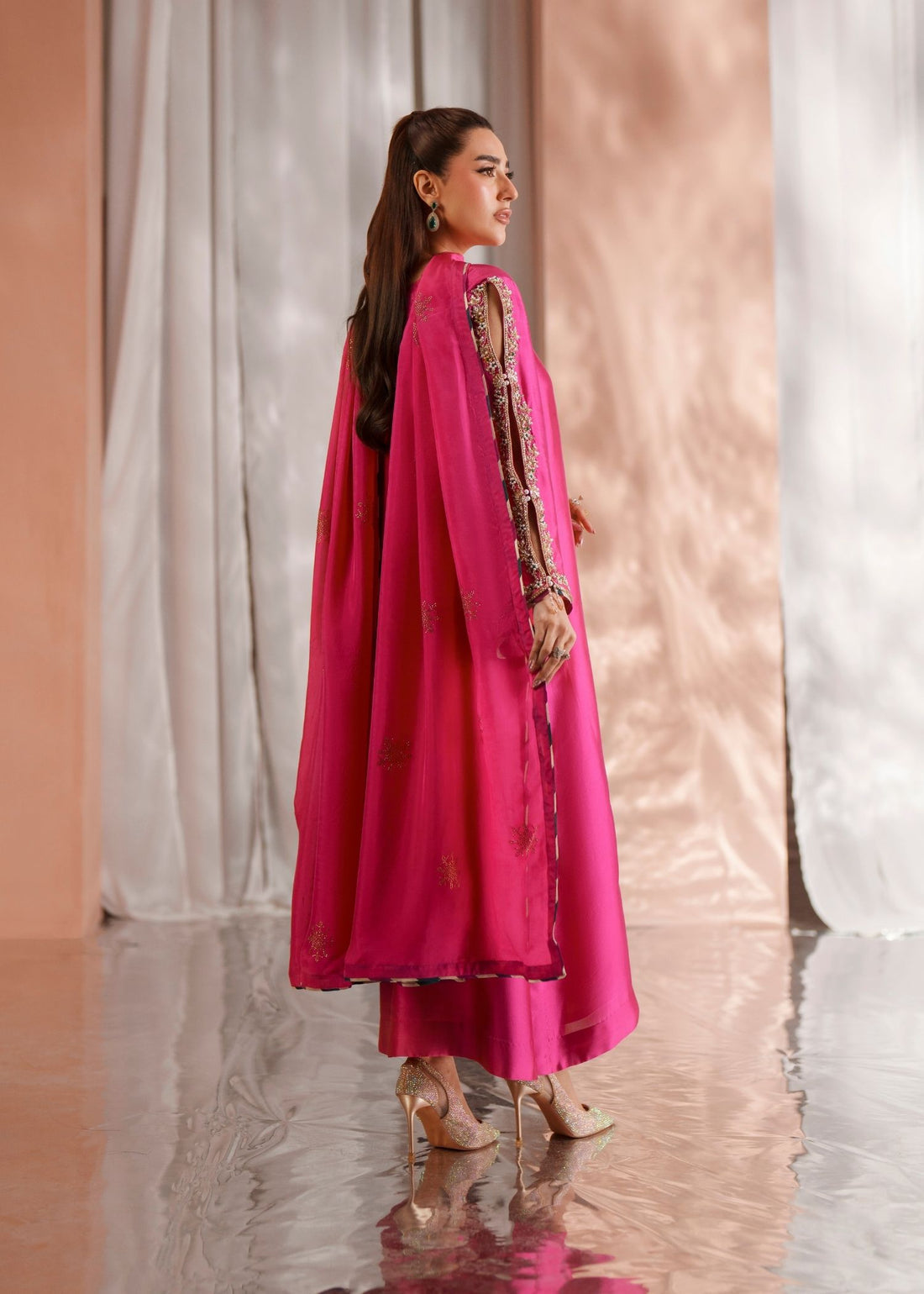 Mehak Yaqoob | Enchante Luxe Edit | Livia-4
